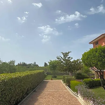 Laregina 3*