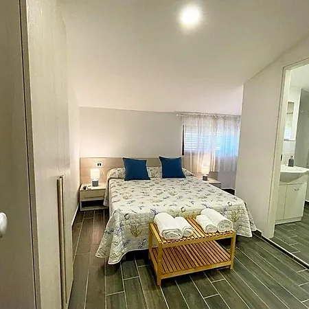 Laregina 3*