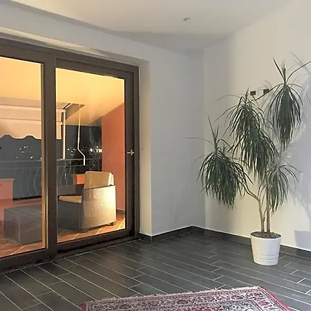 Laregina فندق مبيت وإفطار