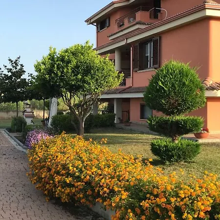 Laregina Bed and Breakfast