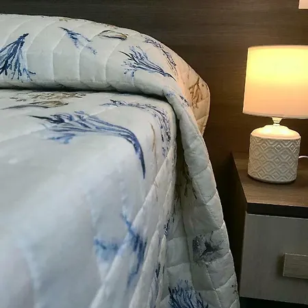 Couette-café Laregina 3*