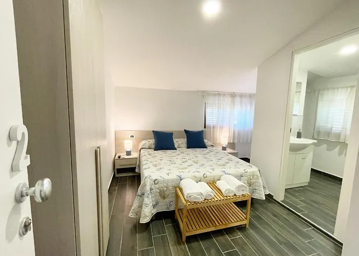 住宿加早餐酒店 Laregina 格里索利亚